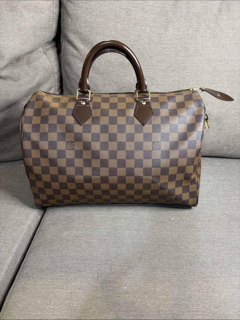 Louis Vuitton Damier Ebene Speedy 35 Authentic - Picture 3 of 16